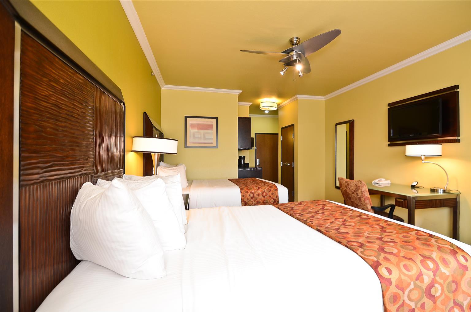 Western Christopher And Hotel
