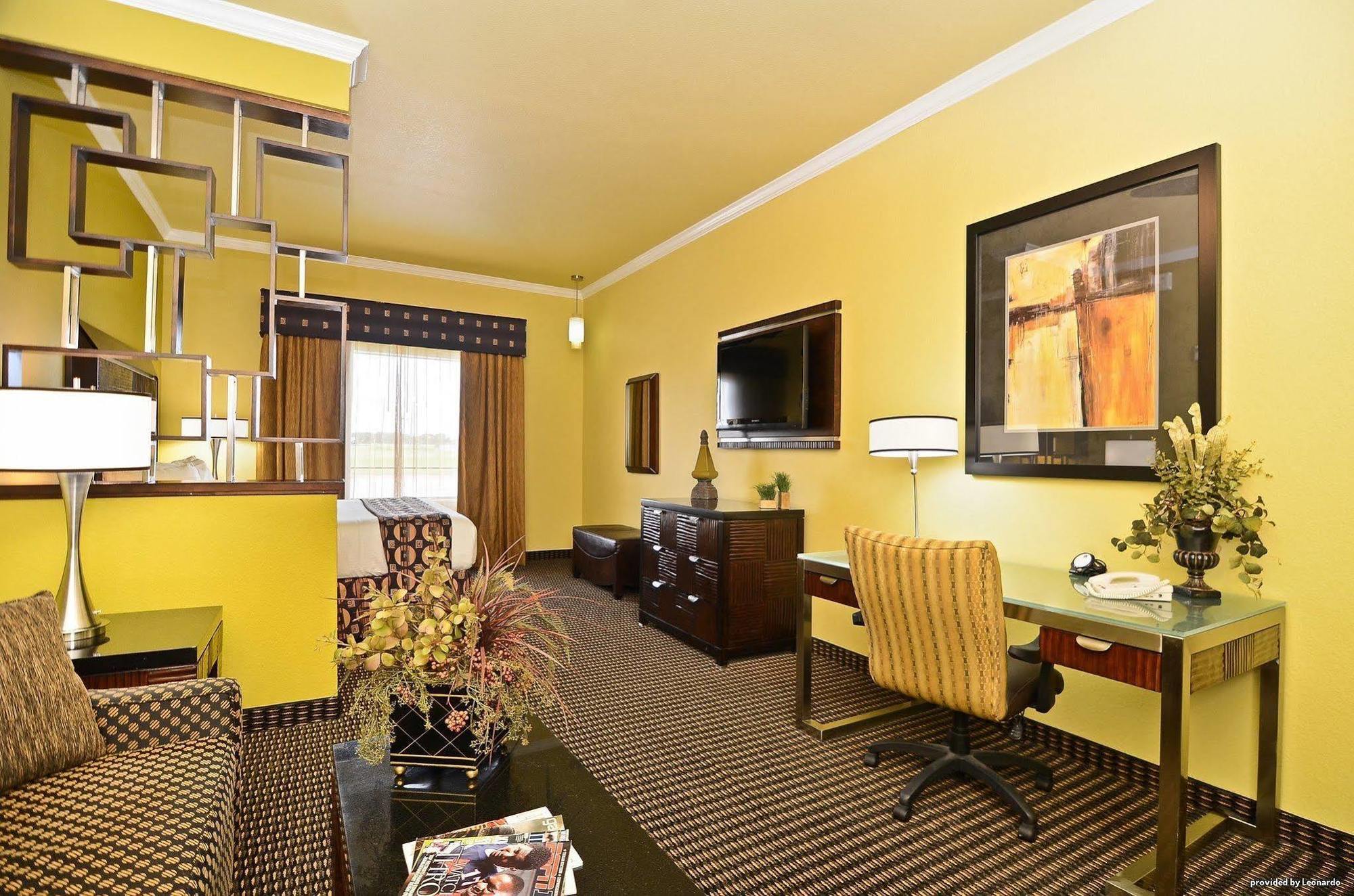 Western Christopher And Hotel 3*
