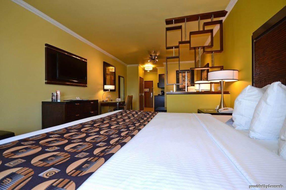 Hotel Western Christopher And 3*